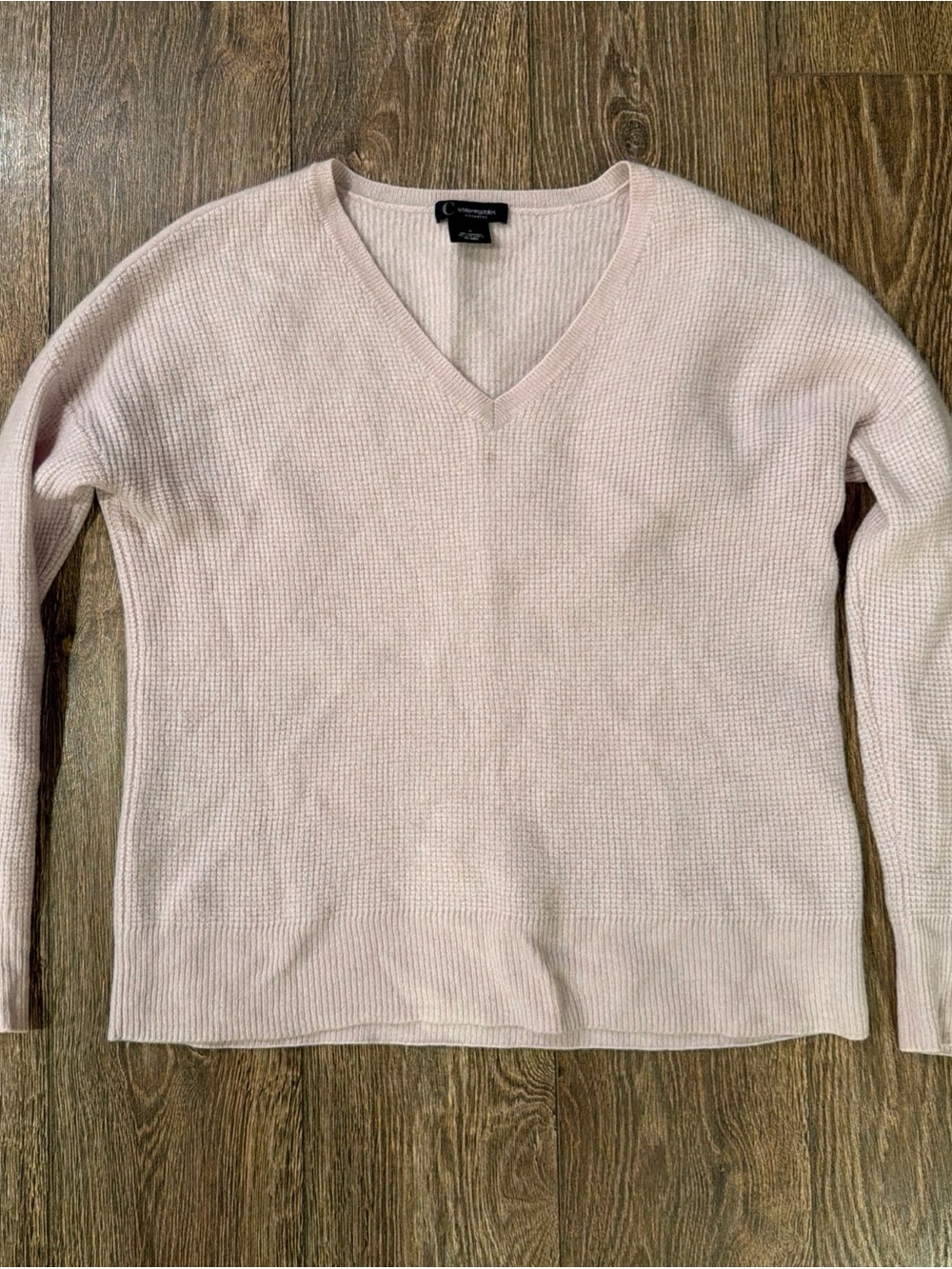 C by Bloomingdale’s cashmere Light Pink V-Neck Sweater - Classic Knit